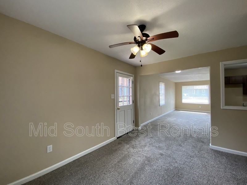 3575 Lanette Rd - Photo 7 of 17