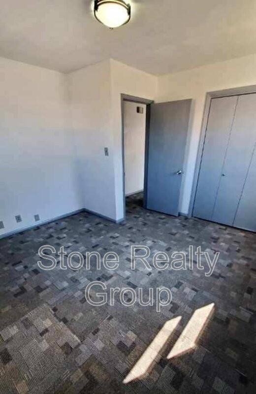 304 Shelby Street #5 - Photo 3 of 8