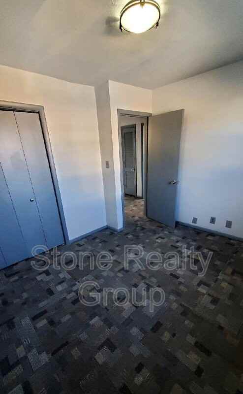 304 Shelby Street #5 - Photo 5 of 8