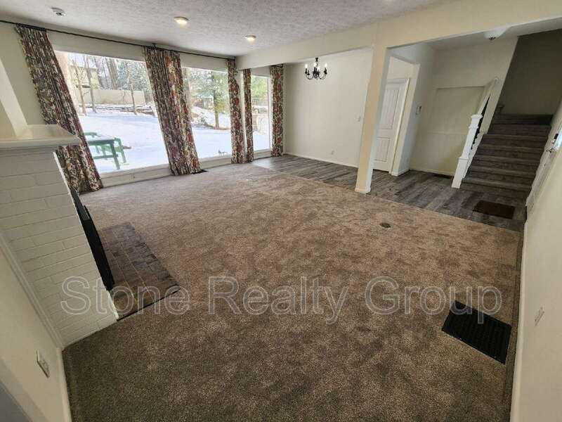 44 Allendale Lane - Photo 3 of 16