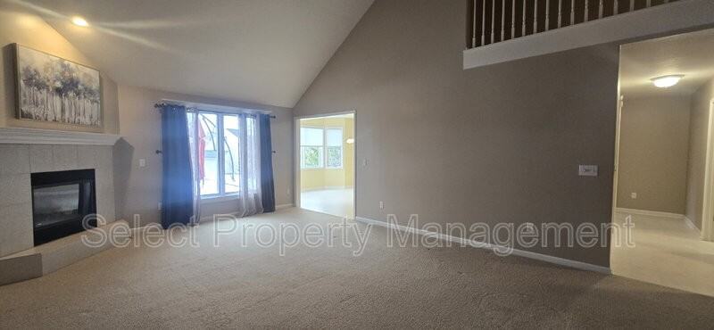 2515 Sugar Tree Dr - Photo 3 of 30