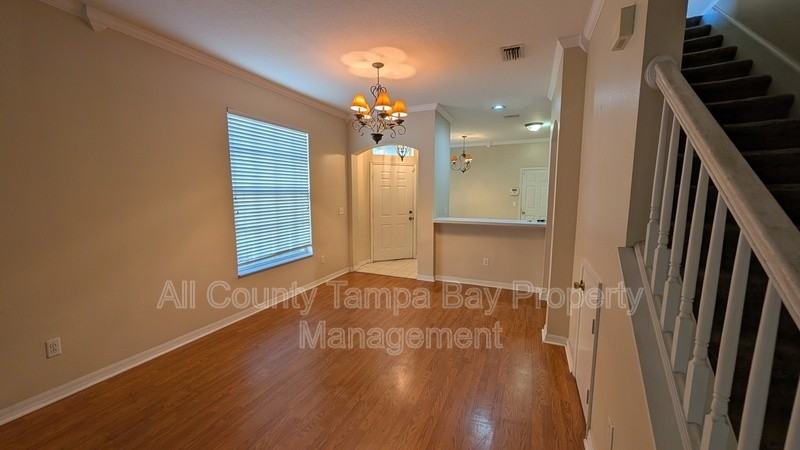 11051 Windsor Place Circle - Photo 2 of 8