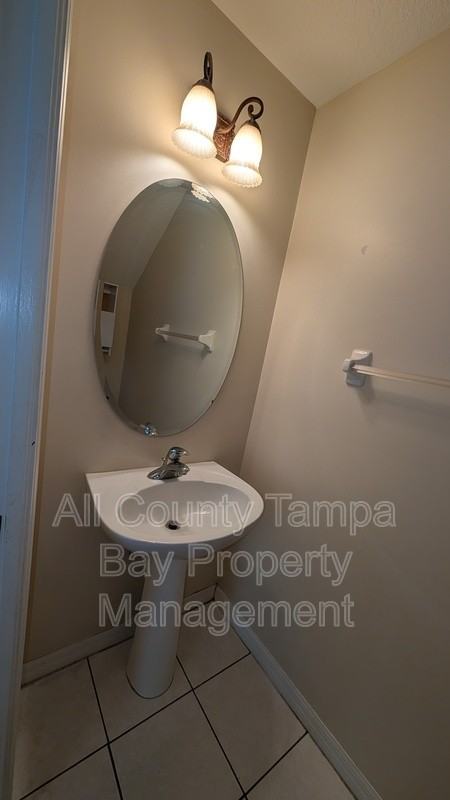 11051 Windsor Place Circle - Photo 7 of 8