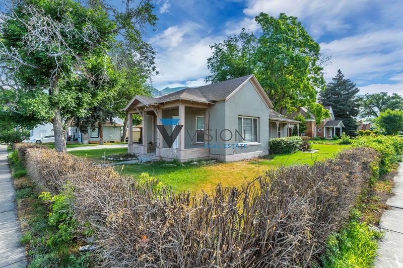 113 East - Photo 4 of 16