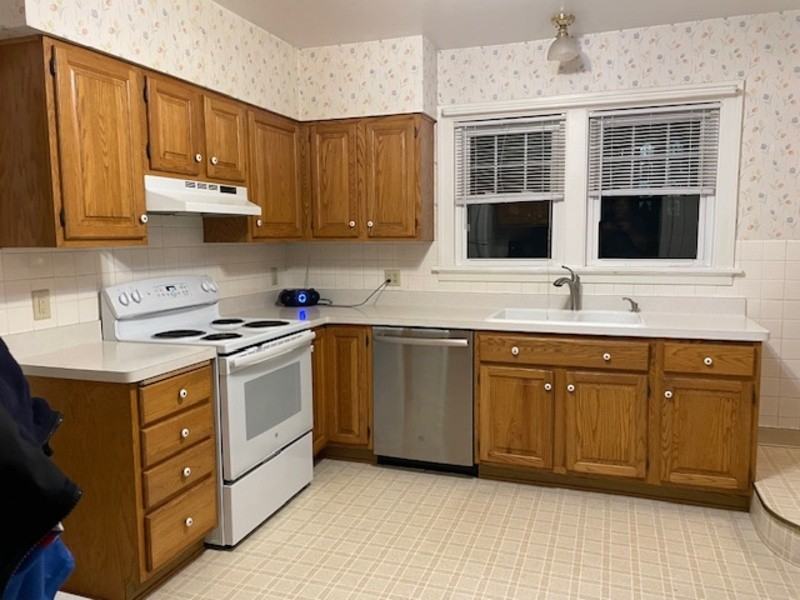 514 School St - Photo 2 of 11