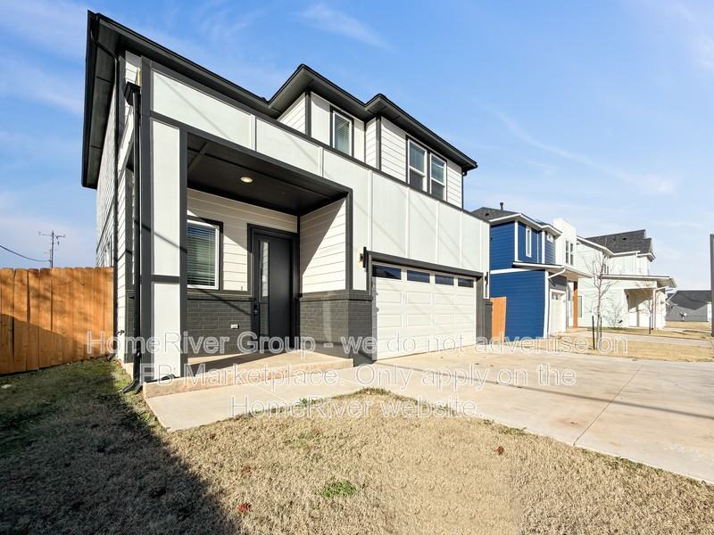 2608 Crescent Ave - Photo 2 of 25