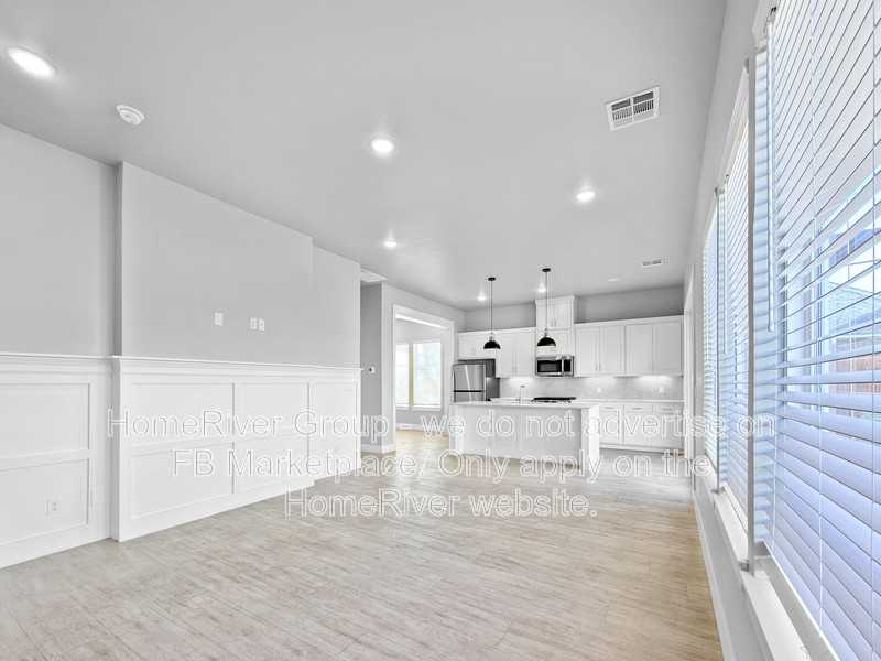 2608 Crescent Ave - Photo 5 of 25