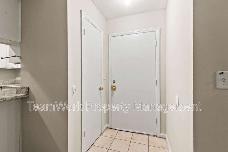 121 Canvasback Drive - Photo 4 of 20