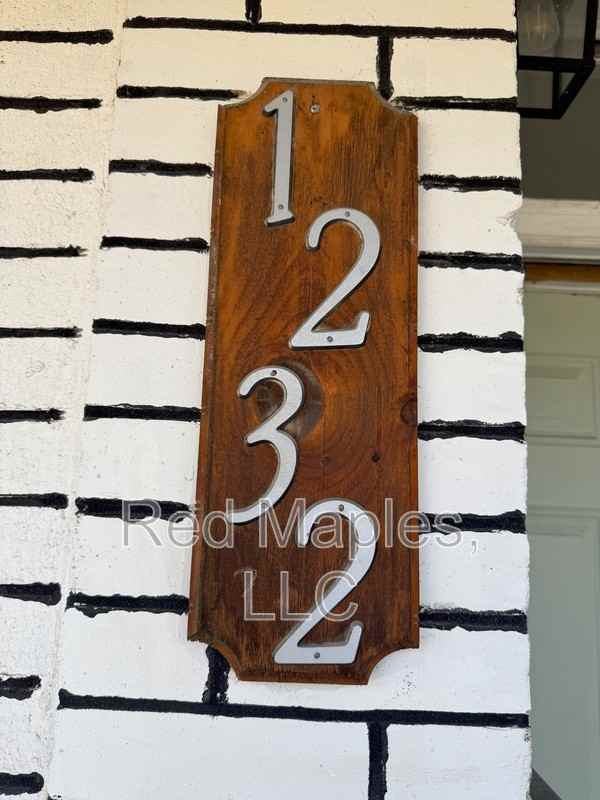 1232 N Euclid Ave - Photo 3 of 14