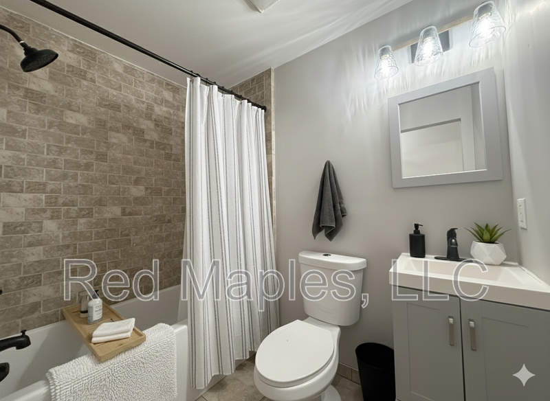 1232 N Euclid Ave - Photo 6 of 14