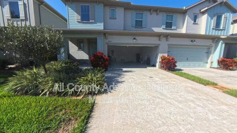 2268 Spring Lake Ct - Photo 2 of 37