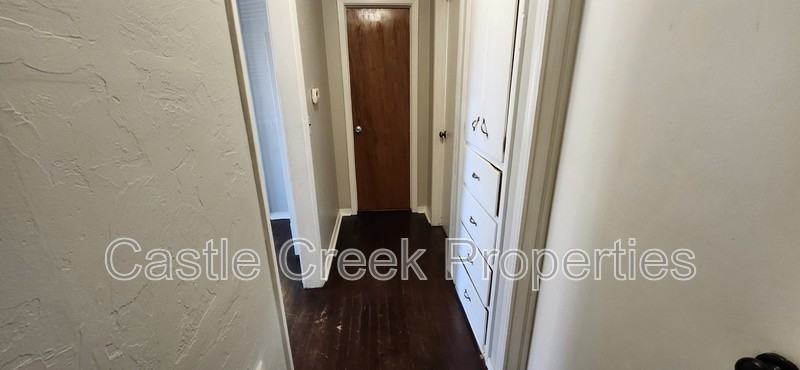 20 East 12th Street - Photo 7 of 10