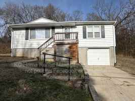 featured image of 2010 Bunker Avenue