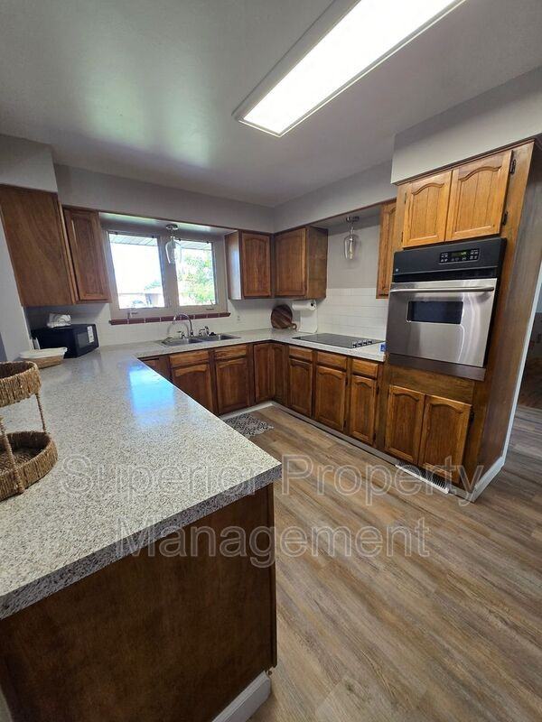 2781 Deming Blvd - Photo 3 of 15