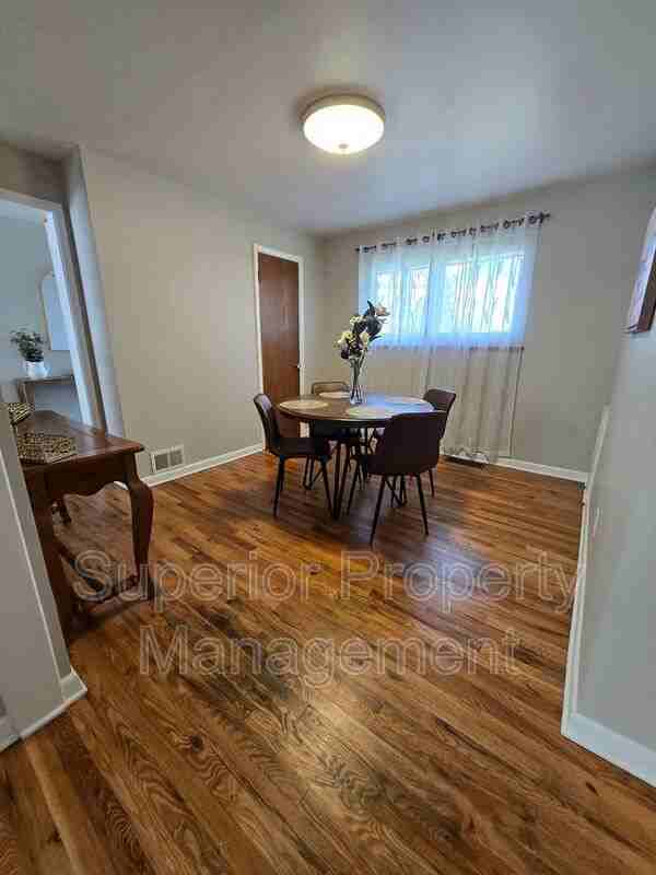 2781 Deming Blvd - Photo 4 of 15