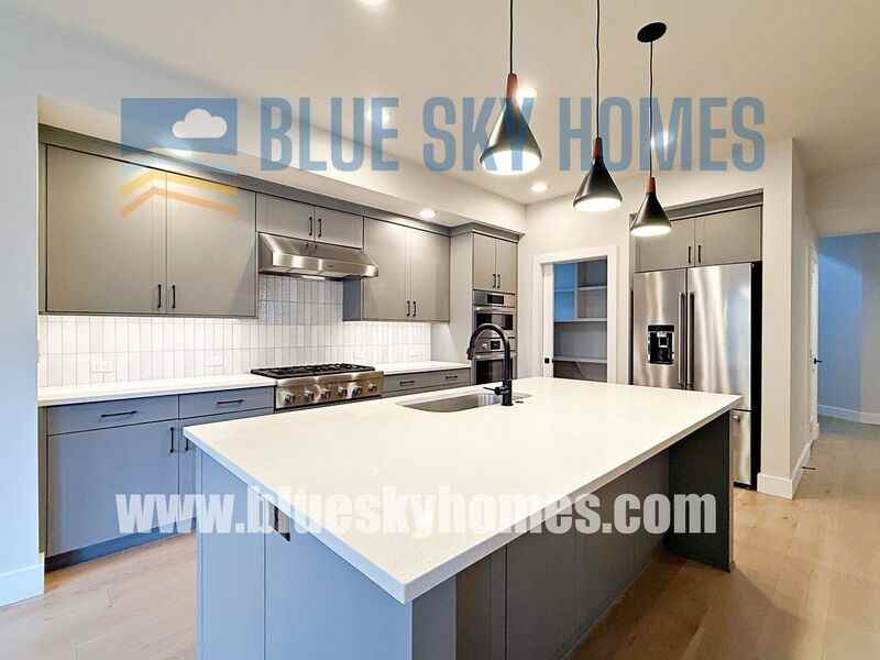 3273 S Yorktown Ln - Photo 2 of 17