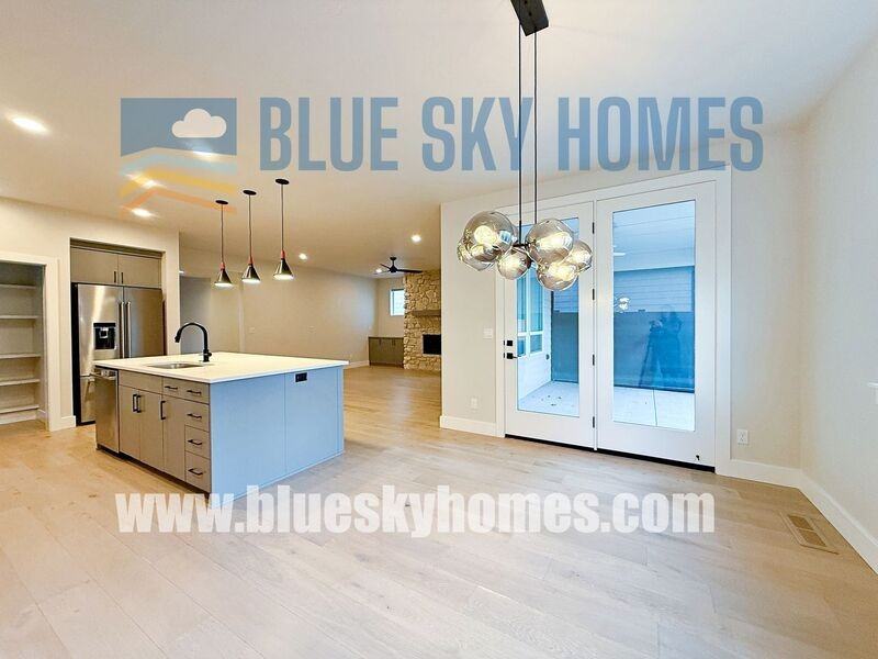 3273 S Yorktown Ln - Photo 5 of 17