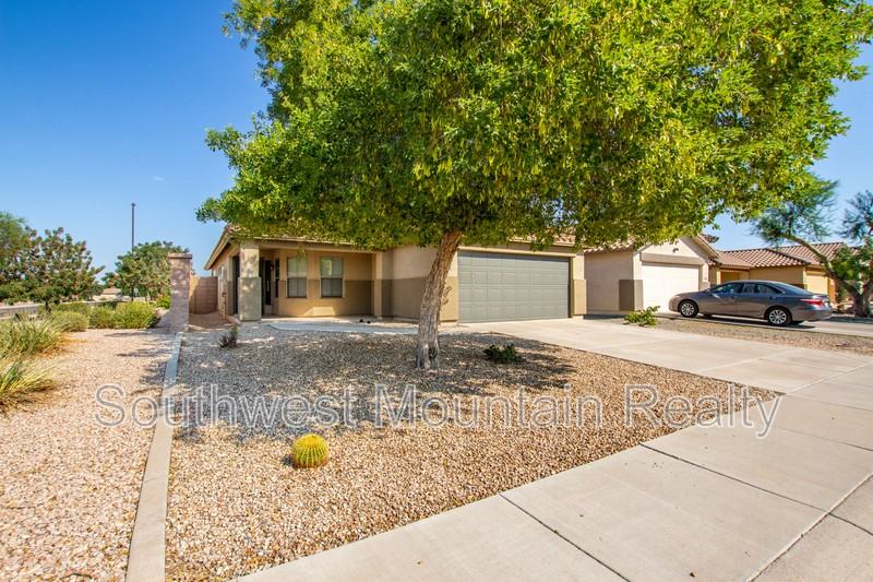 33411 North Stone Ridge Drive - Photo 3 of 44