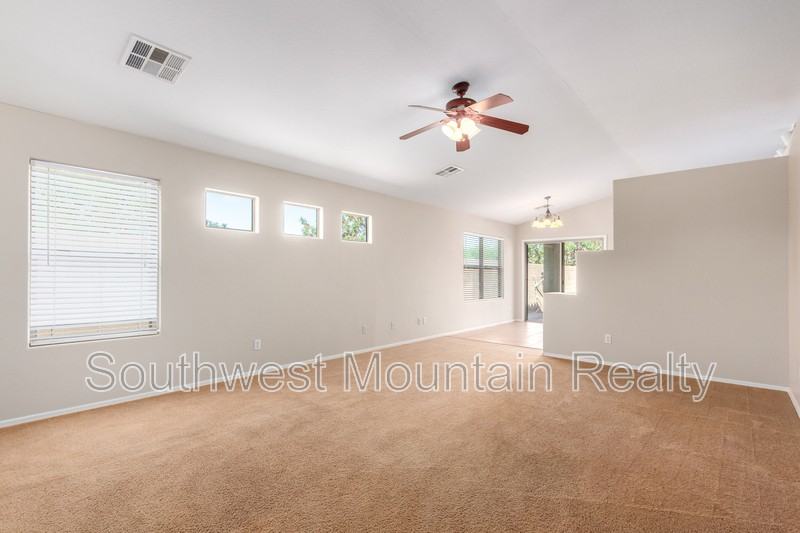 33411 North Stone Ridge Drive - Photo 6 of 44