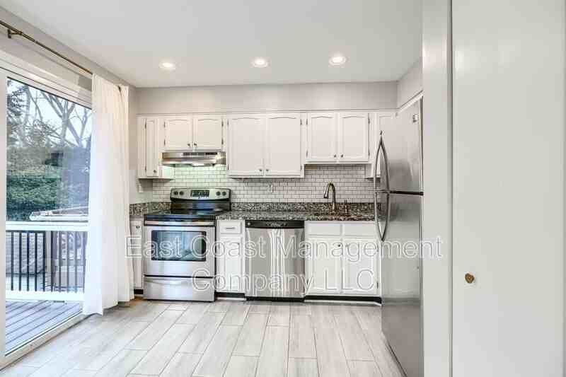 12 Perryfalls Place - Photo 4 of 33