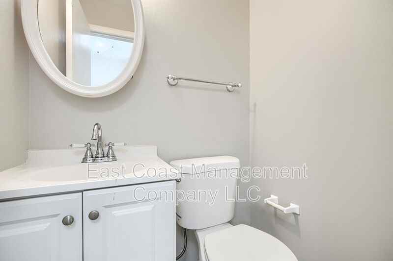 12 Perryfalls Place - Photo 7 of 33