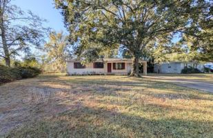 featured image of 3054 Yanlee Lane