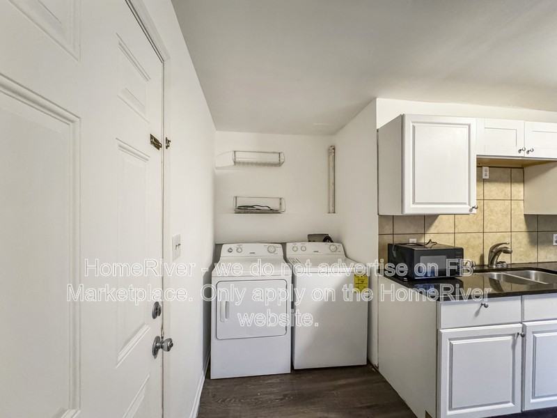 3613 Jonquil St - Photo 7 of 20