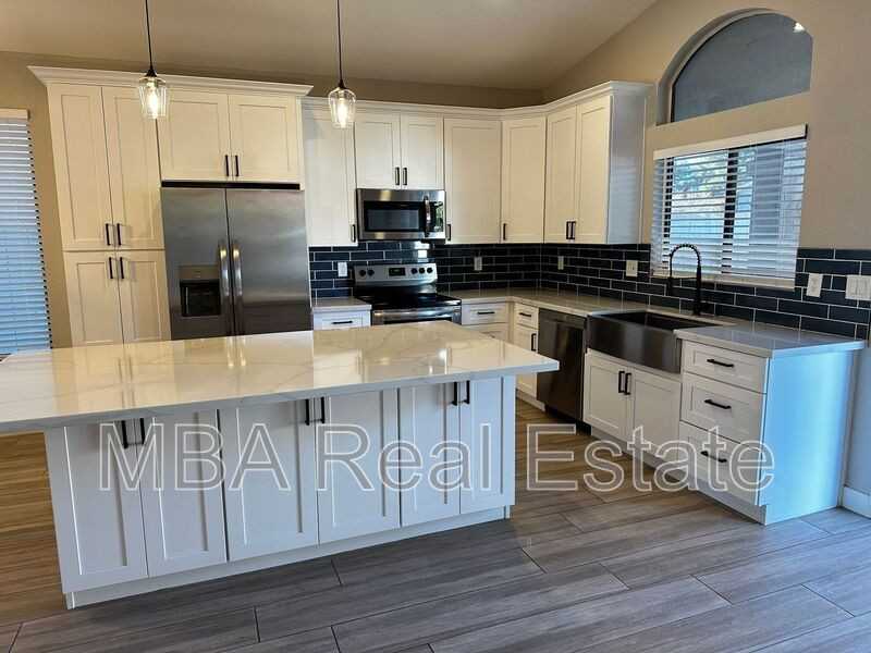 1722 Gilmore Circle - Photo 3 of 27