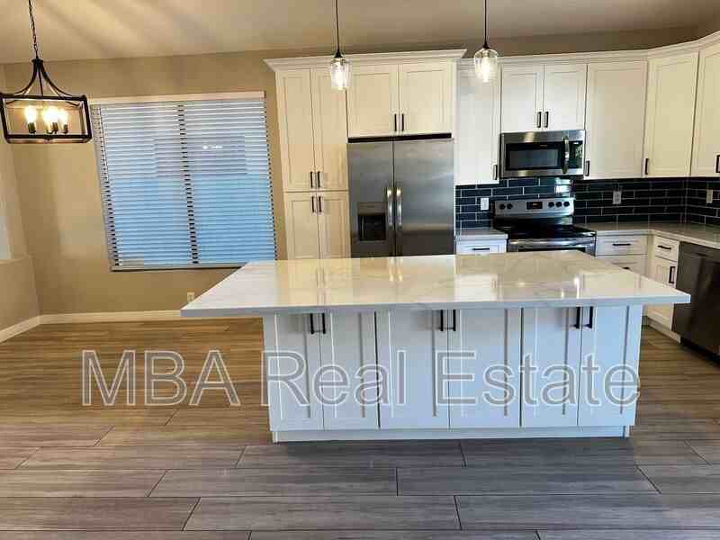 1722 Gilmore Circle - Photo 6 of 27