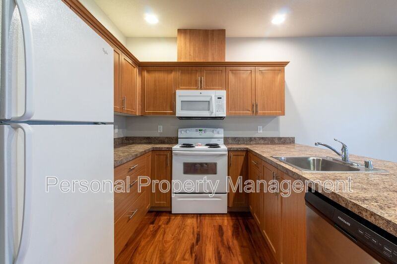 3604 Northeast 81st Circle - Photo 3 of 18