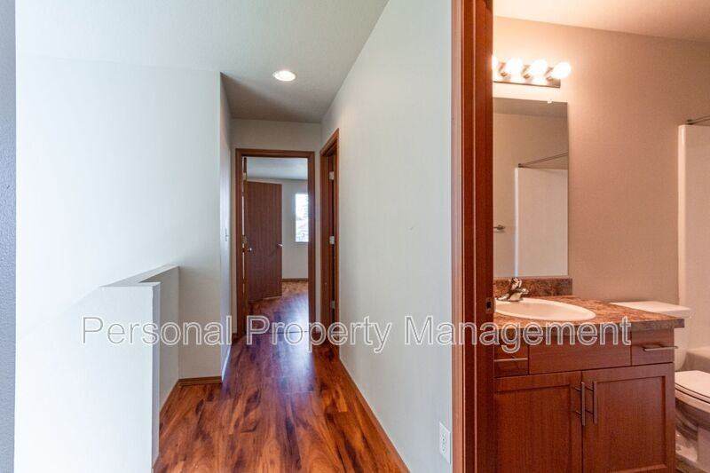 3604 Northeast 81st Circle - Photo 7 of 18