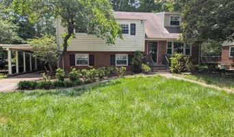 featured image of 8903 Freestone Avenue