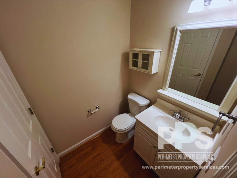 2950 Lexington Trace Dr Se - Photo 7 of 17