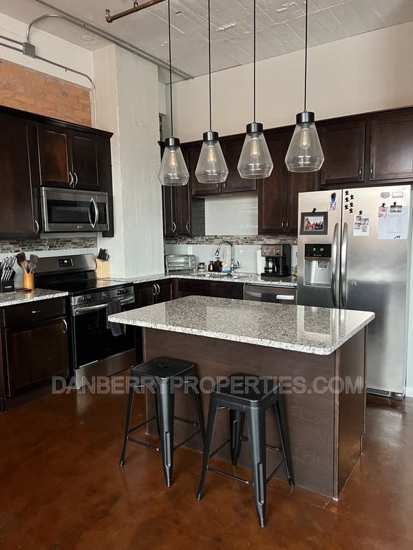 745 Washington St #206 - Photo 6 of 15