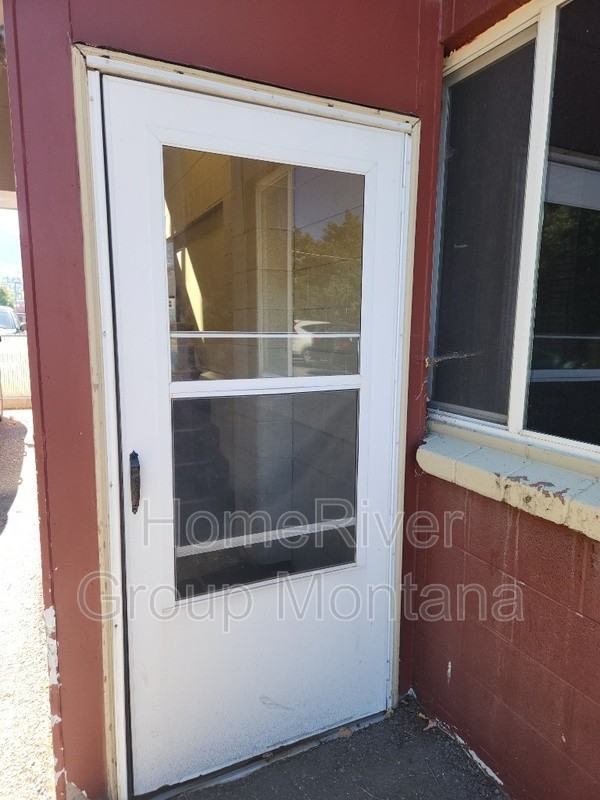 100 South Ave E #3 - Photo 4 of 13