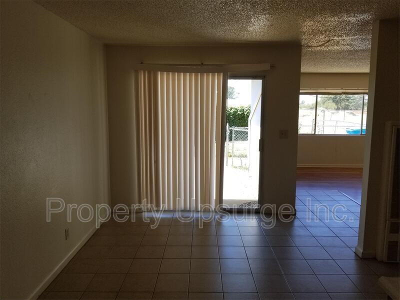 175 Oroview Drive - Photo 4 of 12