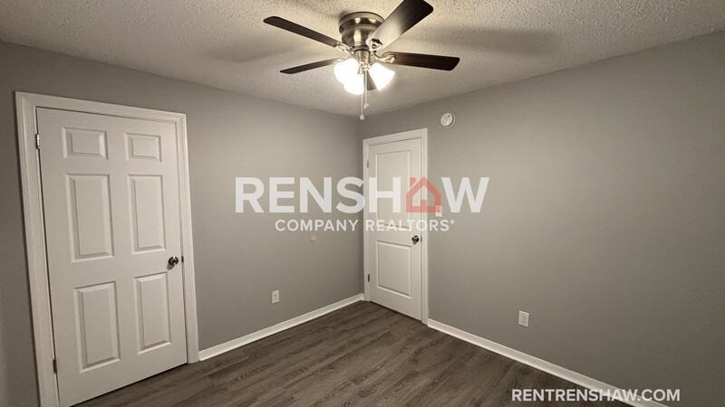 893 Pearce Street - Photo 4 of 9