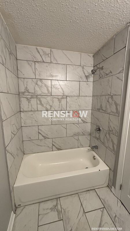 893 Pearce Street - Photo 7 of 9