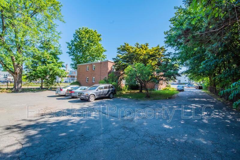 353A Main St #201 - Photo 5 of 25