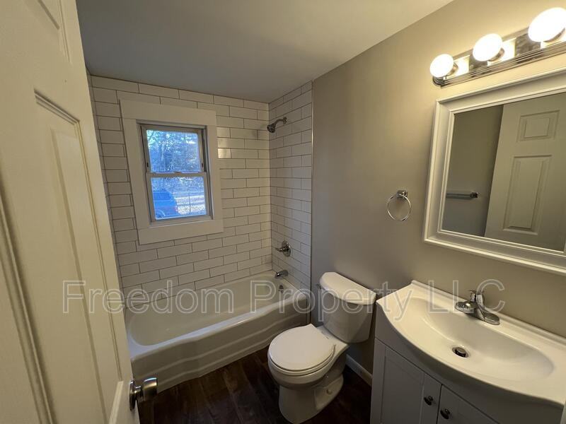 353A Main St #201 - Photo 7 of 23