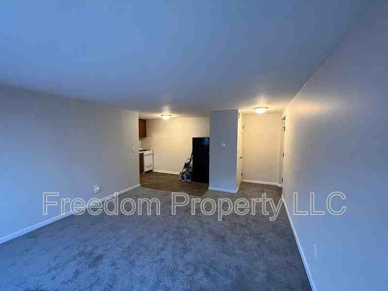 353A Main St #204 - Photo 4 of 9