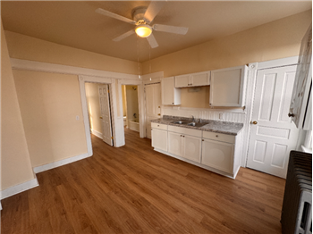 2112 W Greenfield Ave - Photo 2 of 18