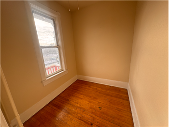 2112 W Greenfield Ave - Photo 3 of 18