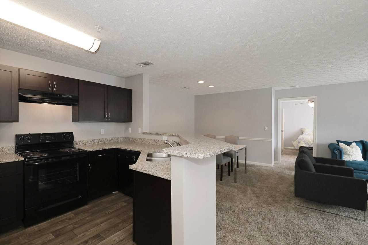 Ellington Woods - Photo 5 of 27