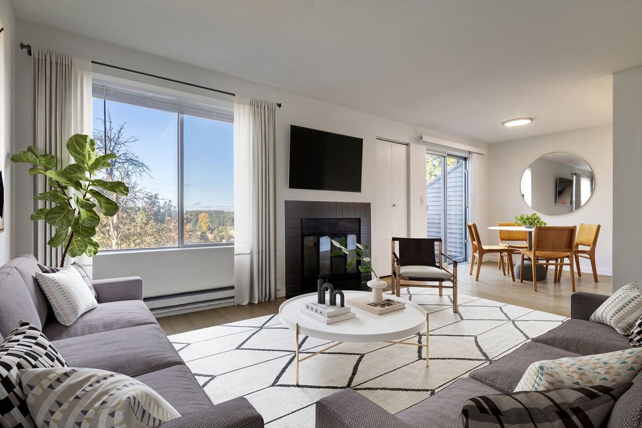 Lodge at Madrona Ridge - Photo 5 of 38