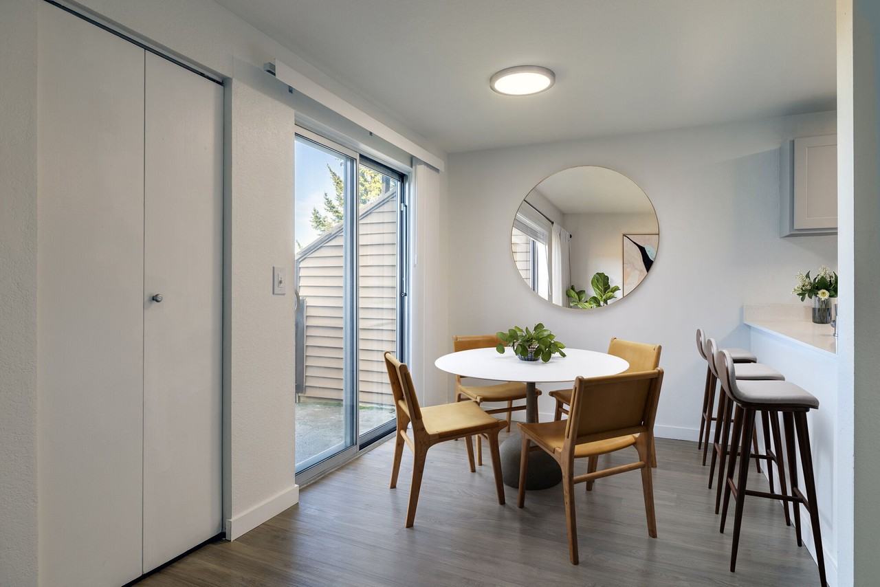 Lodge at Madrona Ridge - Photo 6 of 38