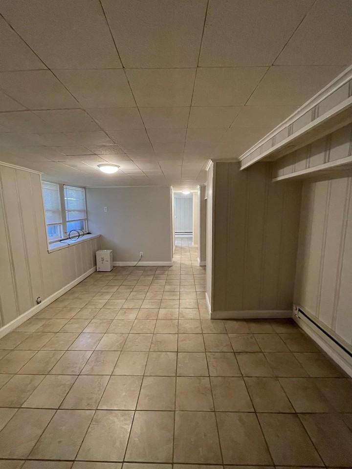 206-208 West 34th Street - Photo 7 of 35