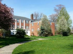 Shoreway Court Apts - Photo 1 of 1