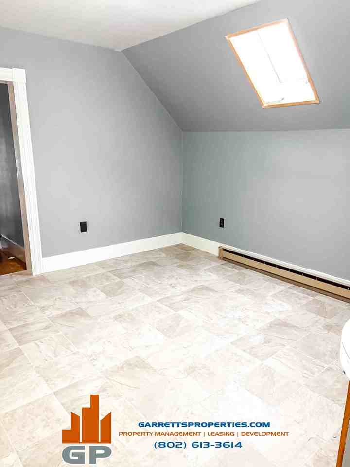 24 Steeple Place - Photo 2 of 13