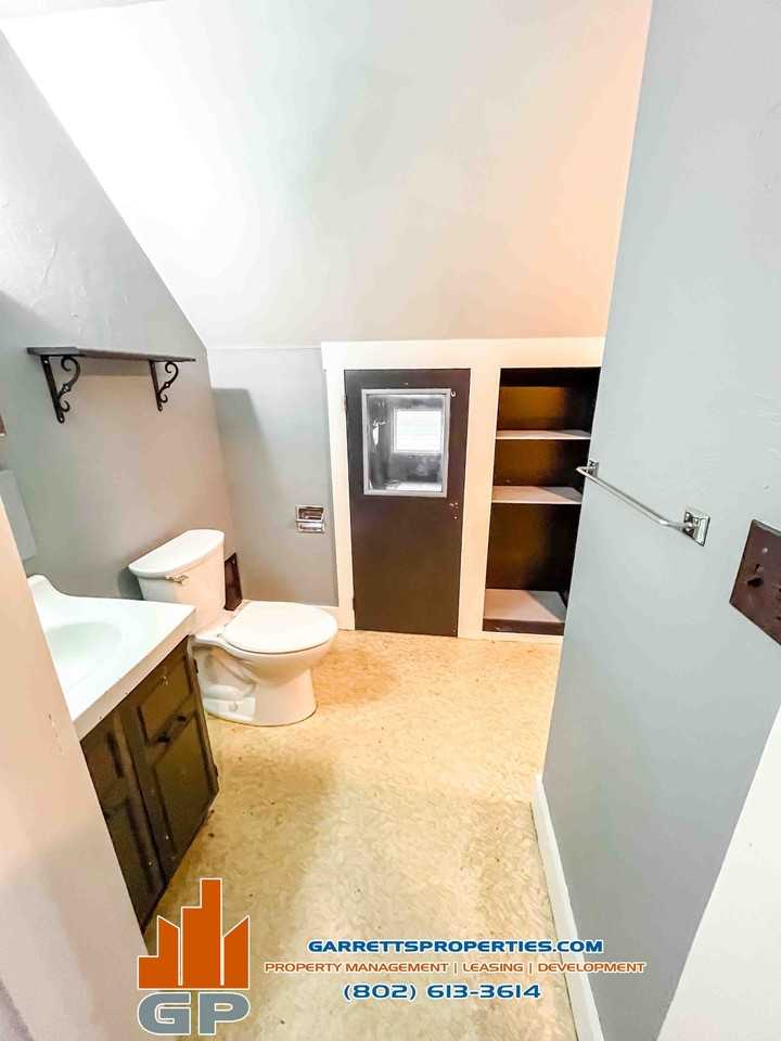 24 Steeple Place - Photo 4 of 13